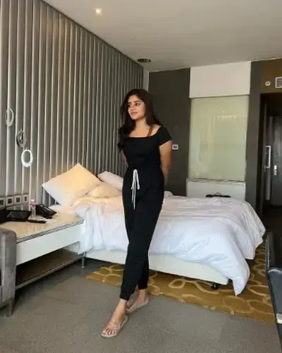 Call Girls Ranikhet Cash On Delivery